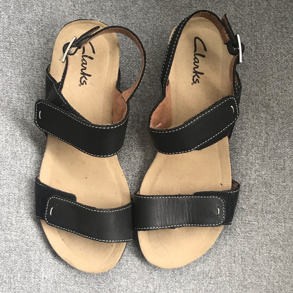 Clarks alto madi wedge sandal